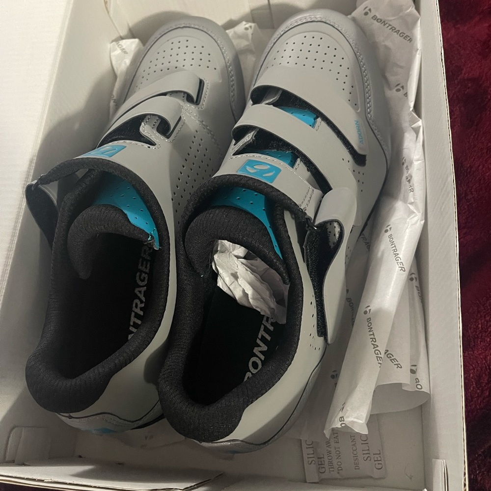 Bontrager adorn women's mountain shoe
